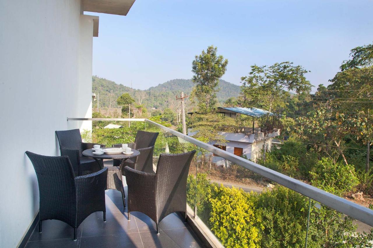Stayvista At Ivory Hill Madikeri 3 Bedrooms Extérieur photo